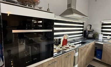 Casa en Venta en San Clemente, Mariposas, Casa en gran parcela con piscina
