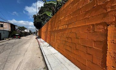 Casa en esquina con terreno de 490 m2 en COITA en VENTA