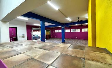 Local comercial en RENTA para RESTAURANT frente a PREPA 1, cerca de TORRE CHIAPAS