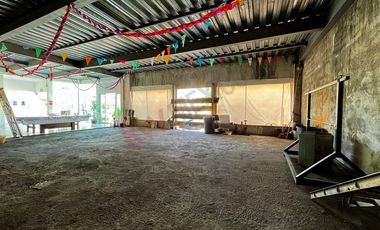 Local comercial en RENTA a un costado de UNIACH ORIENTE en BOULEVARD PRINCIPAL
