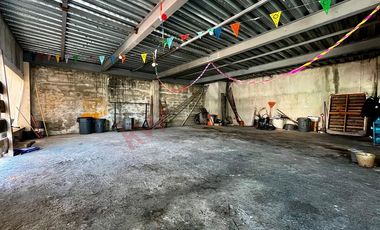 Local comercial en RENTA a un costado de UNIACH ORIENTE en BOULEVARD PRINCIPAL
