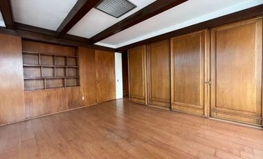 Oportunidad Edificio en Venta Frente a Plaza Toreo – Ubicación Estratégica
