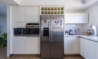 Olivos, Amoblado - departamento de 325m2, 5 ambientes c/ dep. en alquiler