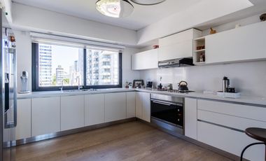 Olivos, Amoblado - departamento de 325m2, 5 ambientes c/ dep. en alquiler