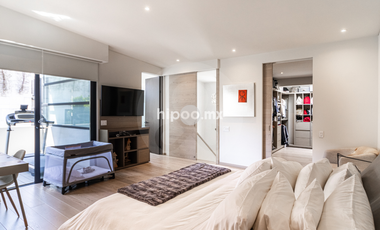 Casa en condominio en venta en Lomas de Bezares