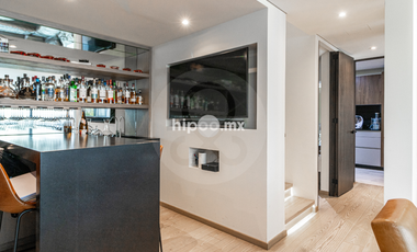 Casa en condominio en venta en Lomas de Bezares