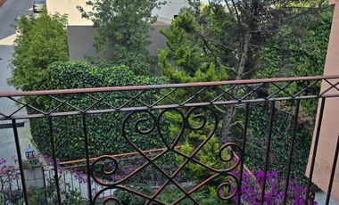 Preciosa casa en Bosques de las Lomas, privada .  Renta