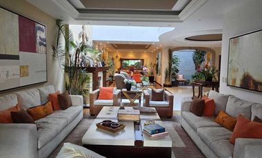 Preciosa casa en Bosques de las Lomas, privada .  Renta
