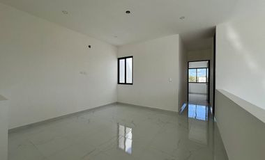 CASA EN VENTA DE 3 HABITACIONES Y ALBERCA EN PRIVADA CON AMENIDADES, ZENDERA