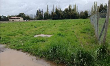 SE VENDE PARCELA ORILLA DE CARRETERA A 4 KILÓMETROS DE LOS NGELES