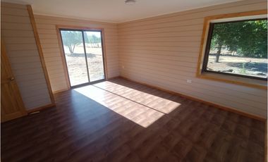 SE VENDE CASA NUEVA EN PARCELA A 4 KILÓMETROS DE LOS NGELES