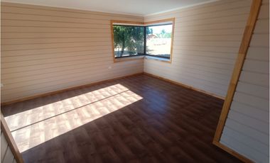 SE VENDE CASA NUEVA EN PARCELA A 4 KILÓMETROS DE LOS NGELES