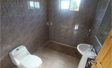 SE VENDE CASA NUEVA EN PARCELA A 4 KILÓMETROS DE LOS NGELES