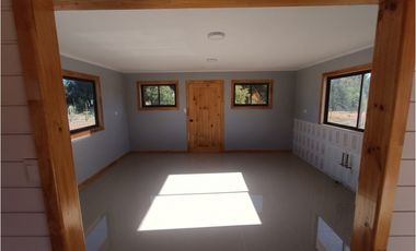 SE VENDE CASA NUEVA EN PARCELA A 4 KILÓMETROS DE LOS NGELES