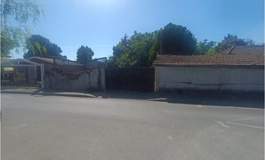SE VENDE PROPIEDAD EN CENTRO DE NACIMIENTO