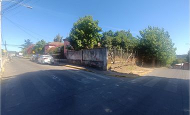 SE VENDE PROPIEDAD EN CENTRO DE NACIMIENTO