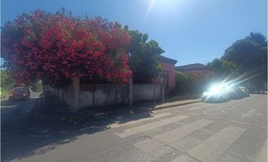 SE VENDE PROPIEDAD EN CENTRO DE NACIMIENTO
