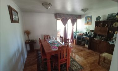 SE VENDE PARCELA CON DOS CASAS COUNTRY SANTA CATALINA