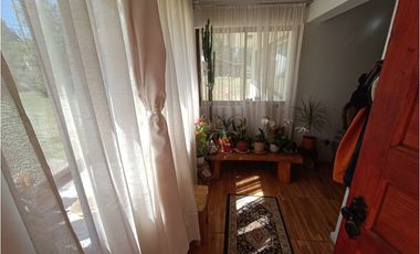 SE VENDE PARCELA CON DOS CASAS COUNTRY SANTA CATALINA