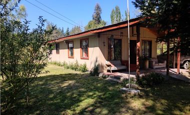 SE VENDE PARCELA CON DOS CASAS COUNTRY SANTA CATALINA