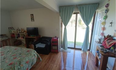 SE VENDE PARCELA CON DOS CASAS COUNTRY SANTA CATALINA