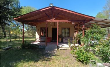 SE VENDE PARCELA CON DOS CASAS COUNTRY SANTA CATALINA