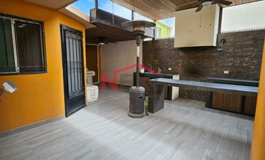 CASA EN VENTA FRACCIONAMIENTO LOS PORTALES