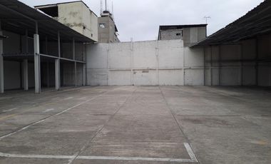 Alquiler Terreno y Local  frente al Mercado Las Esclusas Sur  SanS