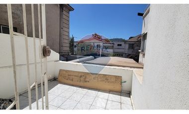 Oportunidad en Providencia: Casa con uso comercial