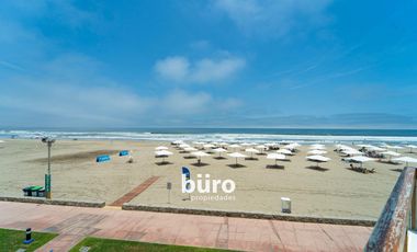 LINDA CASA DE PLAYA EN VENTA CON VISTA AL MAR, 1RA FILA, ASIA DEL SUR