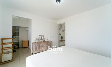 LINDA CASA DE PLAYA EN VENTA CON VISTA AL MAR, 1RA FILA, ASIA DEL SUR