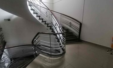 OFICINA EN VENTA EN EL CENTRO DE PEREIRA