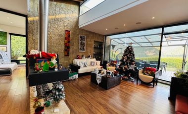 Alquiler de Casa Amoblada en La Calera – Casa de Campo