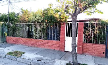 Se vende casa sector residencial en San Joaquin