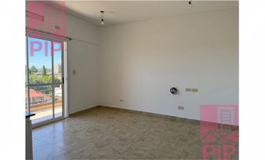 Departamento en Alquiler Haedo / Moron (B110 1085)