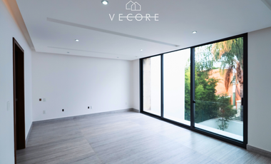 RESIDENCIA EN VENTA EN VALLE REAL, ZAPOPAN
