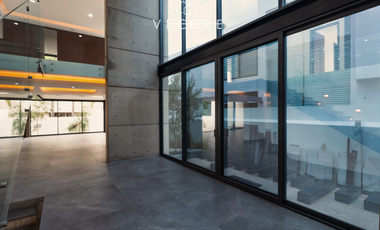 RESIDENCIA EN VENTA EN VALLE REAL, ZAPOPAN