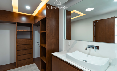 RESIDENCIA EN VENTA EN VALLE REAL, ZAPOPAN