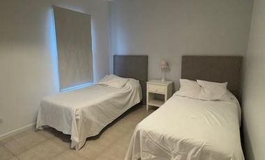 Alquiler con Muebles  Abril Club de Campo