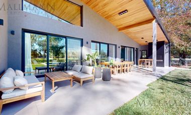 Casa en Venta o Alquiler Amoblada Tessalia I Mallmann Propiedades