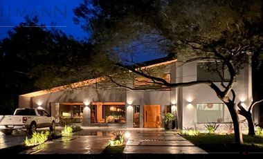Casa en Venta o Alquiler Amoblada Tessalia I Mallmann Propiedades