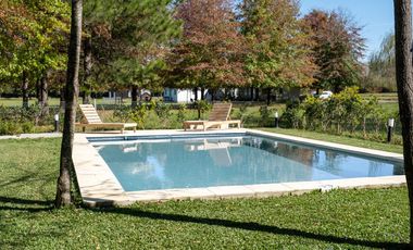 Casa en Venta o Alquiler Amoblada Tessalia I Mallmann Propiedades