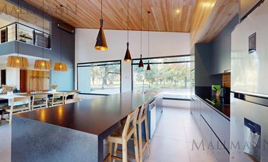 Casa en Venta o Alquiler Amoblada Tessalia I Mallmann Propiedades