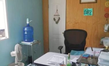 OFERTA ! PARCELA CON CASA TIPO CABAÑA EXCELENTE UBICACIÓN