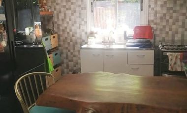 OFERTA ! PARCELA CON CASA TIPO CABAÑA EXCELENTE UBICACIÓN