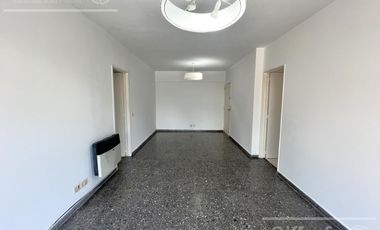 Departamento en Venta, 3 ambientes, en Quilmes Centro. Apto Crédito!!!