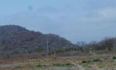 Venta de Terreno Rural en Montecristi