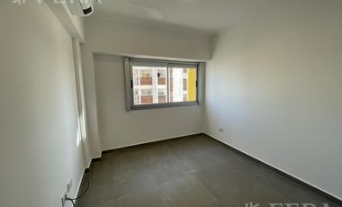 Venta departamento 3 ambientes con cochera en Wilde