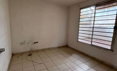 Casa en Venta en Los Olivos Tlaquepaque - Coto Olmos 85