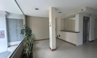 Departamento en venta - 2 Dormitorios 2 Baños - Cochera - 75Mts2 - La Plata